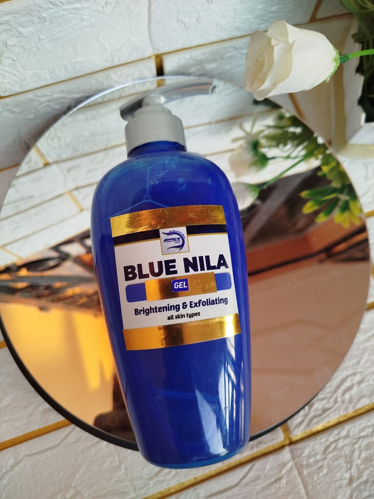 🌿 GEL DE DOUCHE AU NILA BLEU – SUPERÉCLAIRCISSANT & PEAU UNIFORME ✨